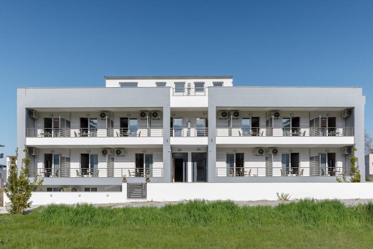 לפטוקריה Sunshine Apartments מראה חיצוני תמונה